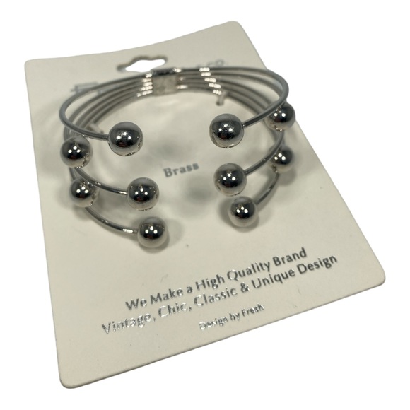 Ball Silver Cuff Bracelet - Picture 3 of 6